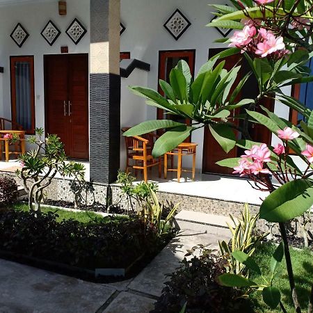 Dwiki Putra Home Stay Lembongan Extérieur photo