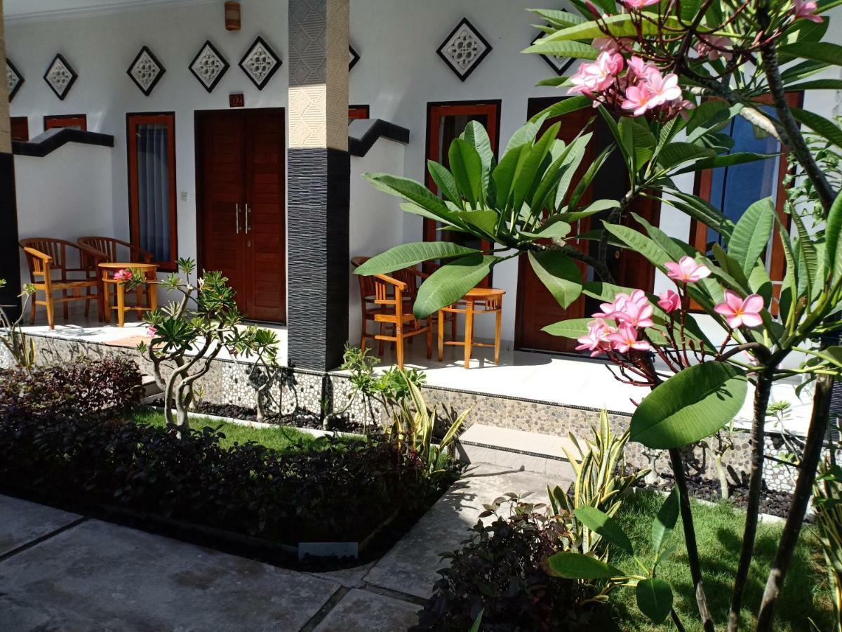 Dwiki Putra Home Stay Lembongan Extérieur photo
