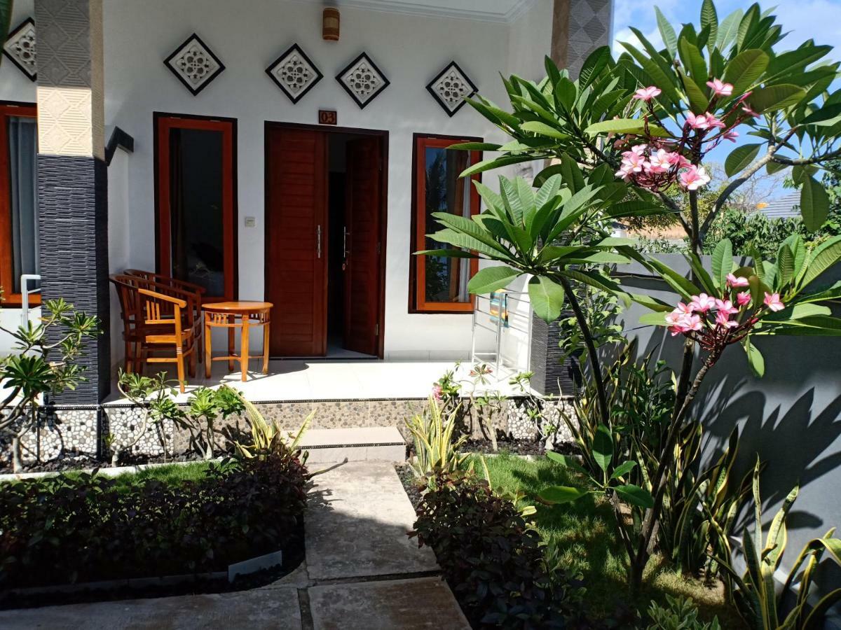 Dwiki Putra Home Stay Lembongan Extérieur photo