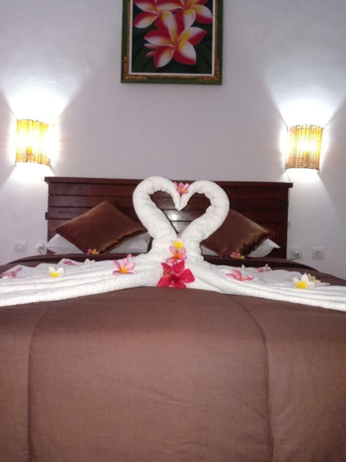 Dwiki Putra Home Stay Lembongan Extérieur photo
