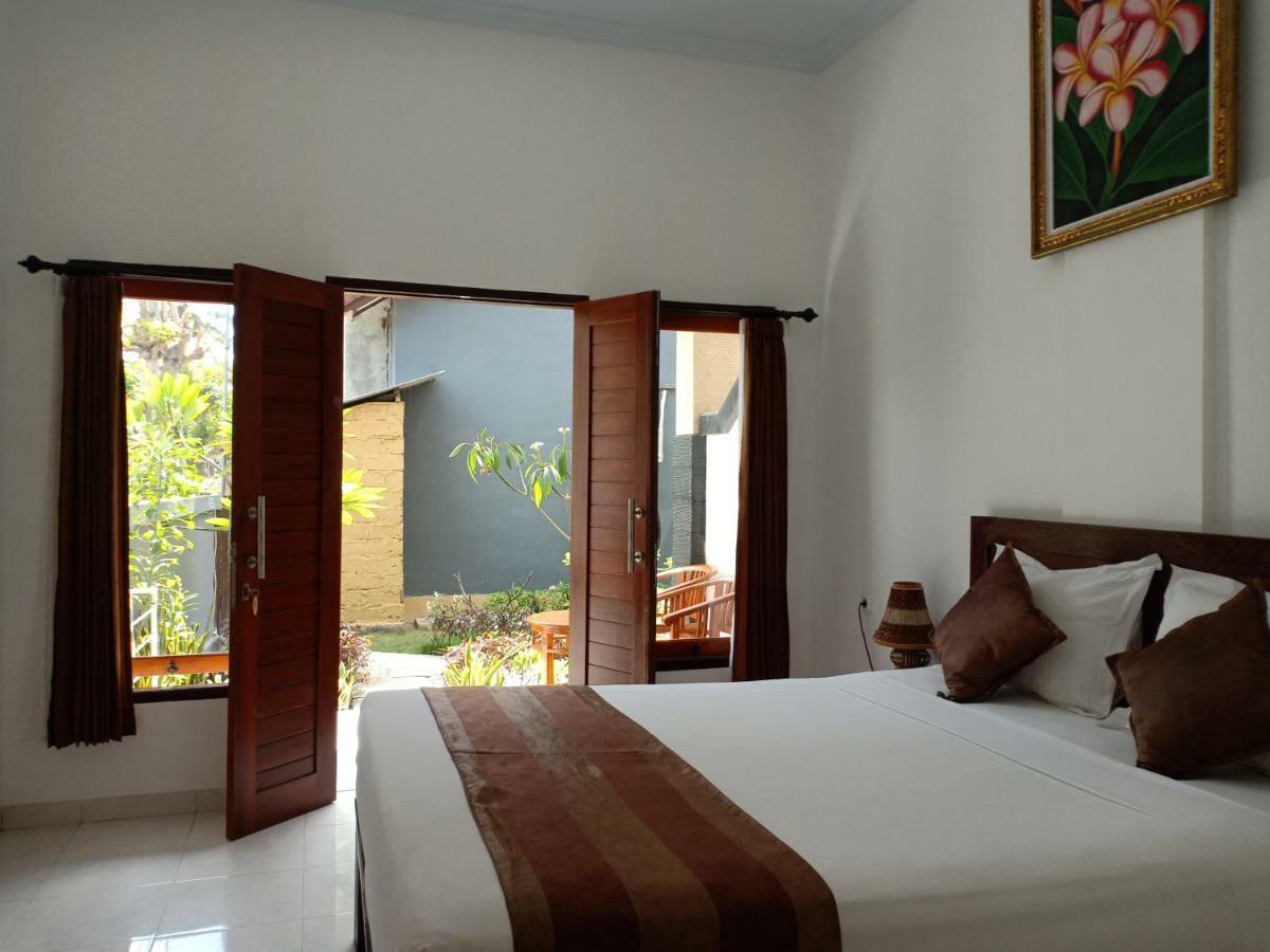 Dwiki Putra Home Stay Lembongan Extérieur photo